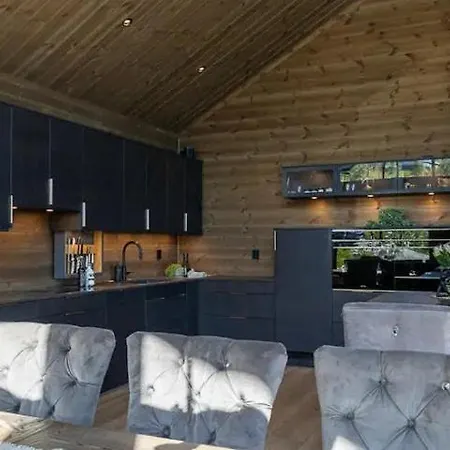 Prázdninový dům Architect-designed Near Hardangerfjord *
